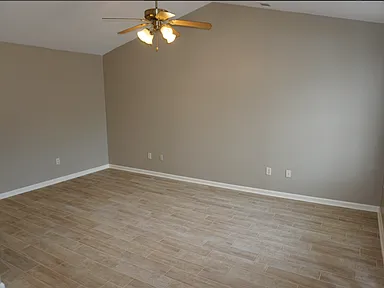 Fayetteville Appartment 1