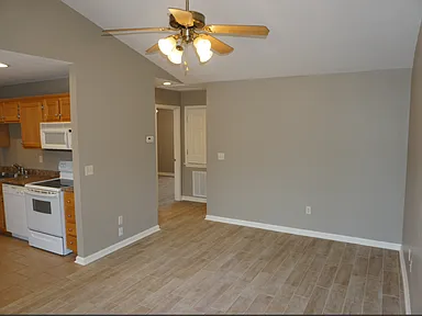 Fayetteville Appartment 1