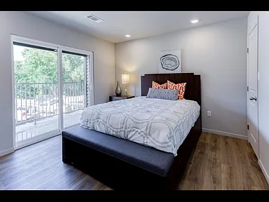 Looking For Roommate - 4623 Stratton Ave