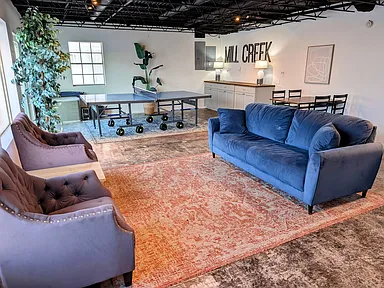 Seeking a roommate for a short stay